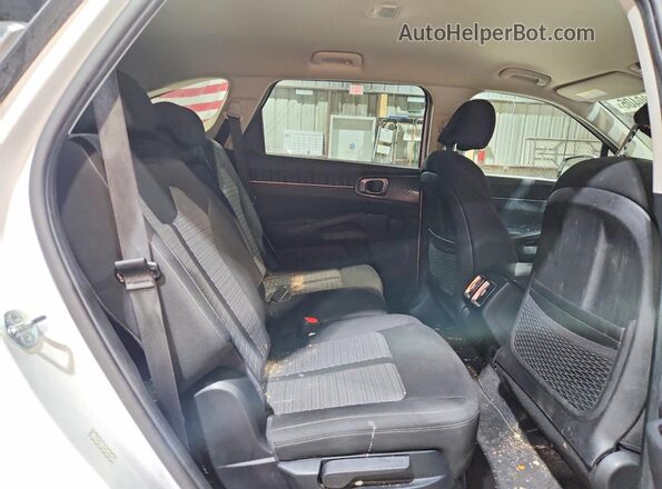 5XYRGDLC8PG184835 2023 KIA SORENTO White უკანა სალონის ხედი