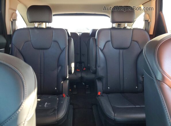 5XYRH4JF7RG287404 2024 KIA SORENTO Black Rear seats view