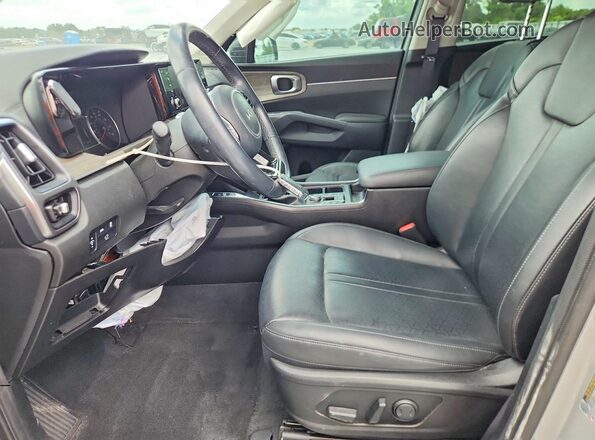 5XYRH4LF6NG126937 2022 KIA SORENTO Silver წინა სალონის ხედი