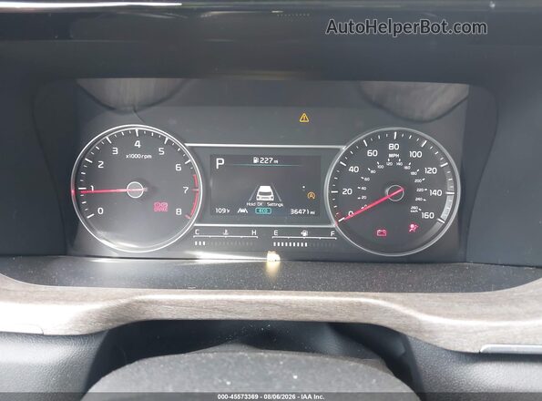 5XYRHDLF9PG207241 2023 KIA SORENTO Gray Widok tylnych siedzeń
