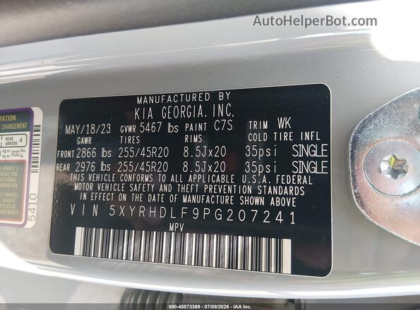 5XYRHDLF9PG207241 2023 KIA SORENTO Gray Widok komory silnika