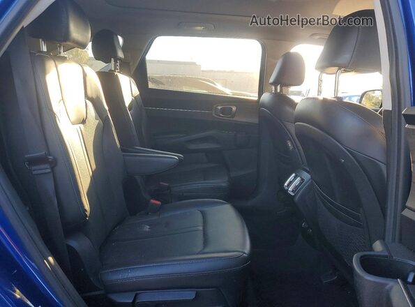 5XYRHDLFXMG057961 2021 KIA SORENTO Blue Widok wnętrza z tyłu