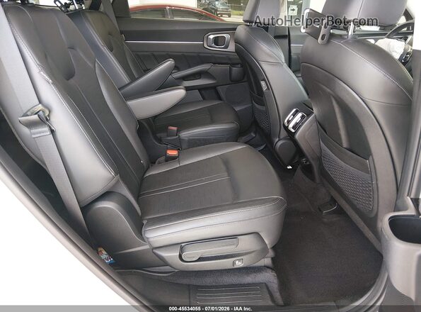 5XYRK4JF1RG304702 2024 KIA SORENTO White Widok naklejki z numerem VIN