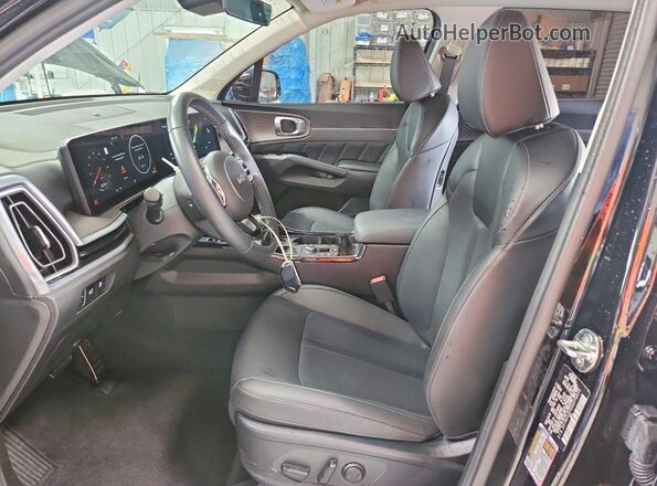5XYRK4JFXSG378819 2025 KIA SORENTO Black Vista interior delantera