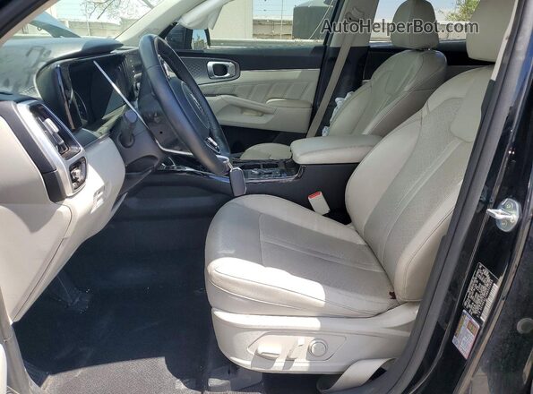 5XYRK4LF3MG032885 2021 KIA SORENTO Black Вид салону спереду
