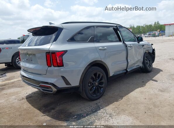5XYRK4LF3PG166963 2023 KIA SORENTO Gray Trasero derecho