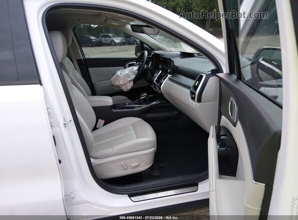 5XYRK4LF4PG205771 2023 KIA SORENTO White Вид салону спереду