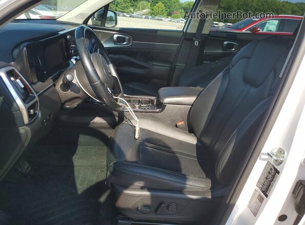 5XYRK4LF6MG033898 2021 KIA SORENTO White Front interior view