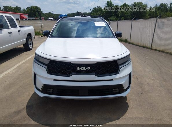 5XYRK4LF8NG098687 2022 KIA SORENTO White უკანა სალონის ხედი