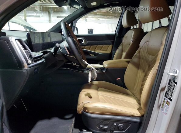 5XYRKDJF1RG300309 2024 KIA SORENTO Gray Front interior view