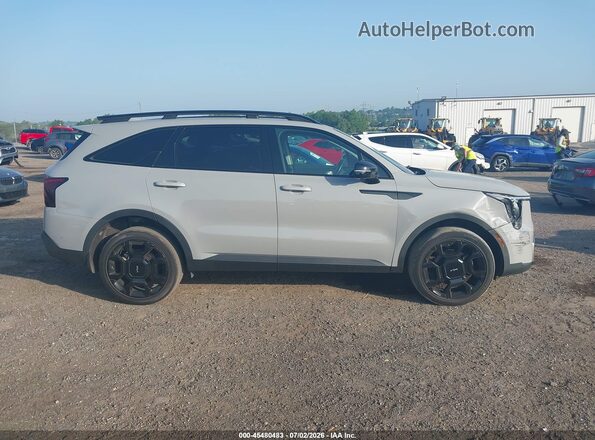 5XYRKDJF5RG271610 2024 KIA SORENTO Серый Вид задней части салона