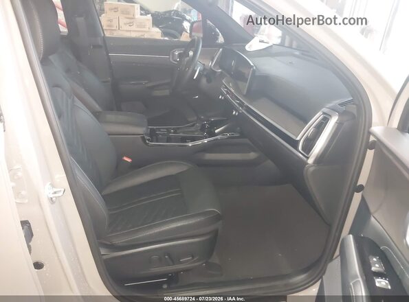 5XYRKDJF7SG404826 2025 KIA SORENTO Серый Вид салона спереди