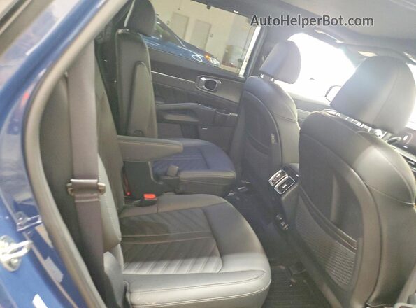 5XYRKDJF9RG271772 2024 KIA SORENTO Blue უკანა სავარძლების ხედი