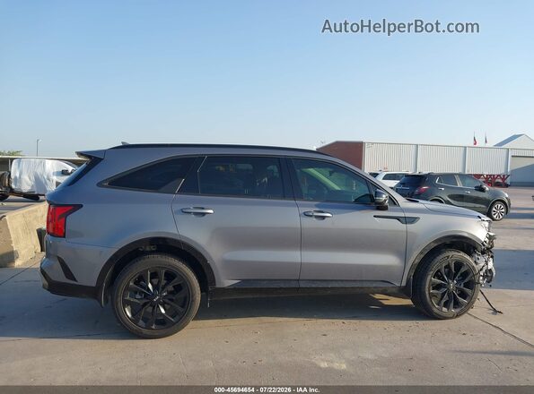 5XYRKDLF1MG045604 2021 KIA SORENTO Gray უკანა სალონის ხედი