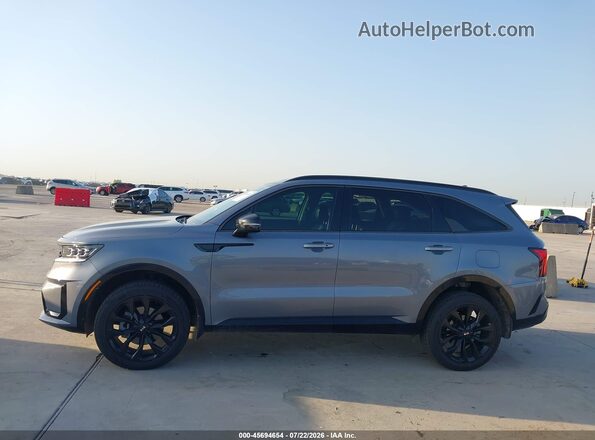5XYRKDLF1MG045604 2021 KIA SORENTO Gray სალონის 360-გრადუსიანი ხედი