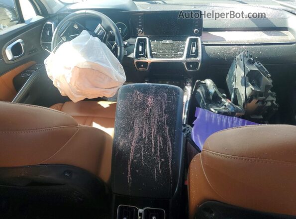 5XYRKDLF3NG077195 2022 KIA SORENTO White Vista del salpicadero