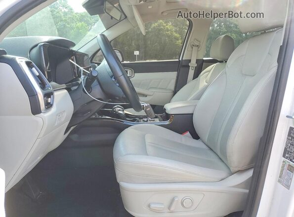5XYRKDLF7MG057272 2021 KIA SORENTO White Front interior view