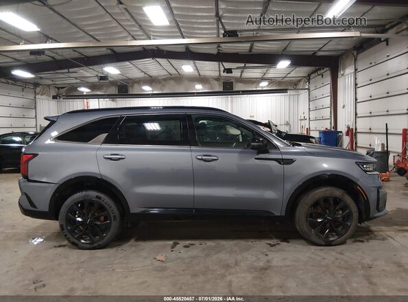 5XYRKDLF8NG076947 2022 KIA SORENTO Light Blue Սալոնի հետևի տեսք
