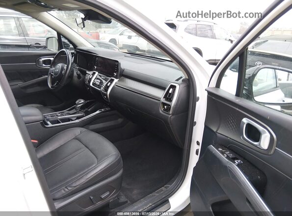 5XYRKDLF9NG135231 2022 KIA SORENTO White Вид салону спереду