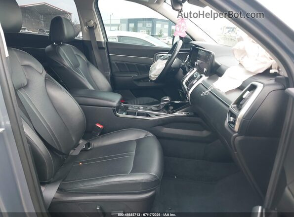 5XYRKDLFXNG081387 2022 KIA SORENTO Gray Vista interior delantera