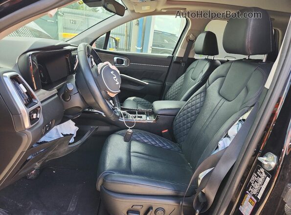 5XYRKDLFXPG167138 2023 KIA SORENTO Black წინა სალონის ხედი