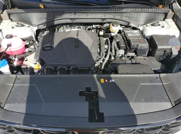 5XYRL4JC6TG433156 2026 KIA SORENTO Silver Widok wnętrza z tyłu