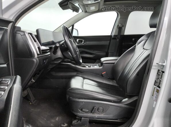 5XYRL4JC7RG275127 2024 KIA SORENTO Gray 