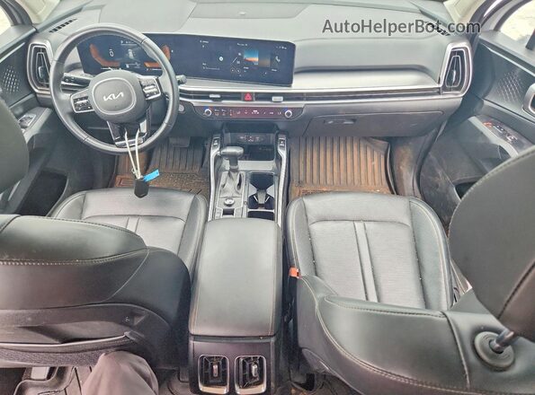 5XYRL4JC8RG276013 2024 KIA SORENTO Gray Widok deski rozdzielczej