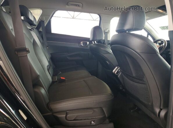 5XYRL4LC9PG163276 2023 KIA SORENTO Black Հետևի նստատեղերի տեսք