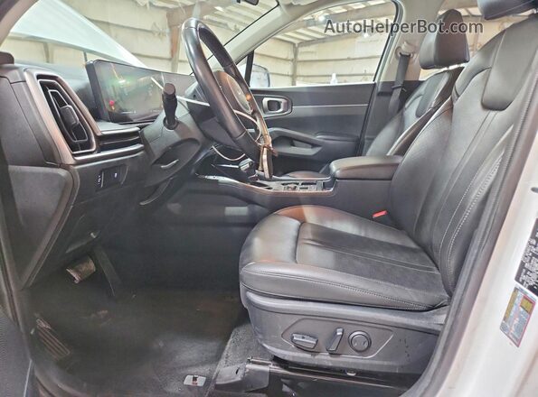 5XYRLDJC0RG282839 2024 KIA SORENTO Белый Вид салона спереди