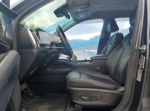 5XYRLDJC1RG257559 2024 KIA SORENTO Charcoal Widok wnętrza z przodu
