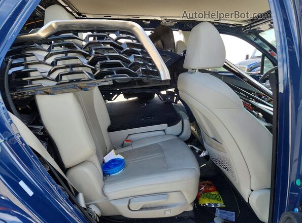5XYRLDJC5RG275711 2024 KIA SORENTO Blue Vista interior trasera