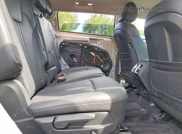 5XYRLDJCXTG438912 2026 KIA SORENTO Gray Вид задньої частини салону