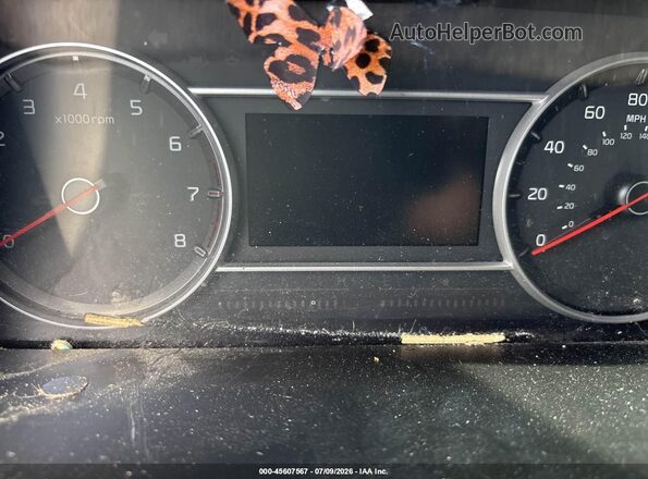 5XYRLDLC1NG120919 2022 KIA SORENTO  Vista de los asientos traseros