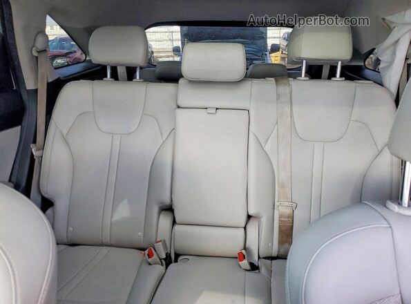 5XYRLDLC1NG140703 2022 KIA SORENTO Gray Rear seats view