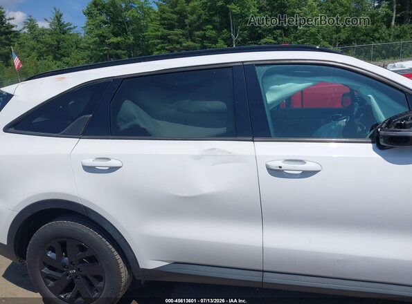 5XYRLDLC3MG065677 2021 KIA SORENTO White 