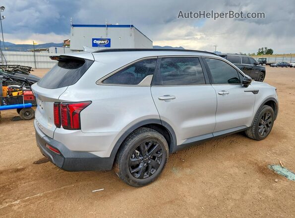 5XYRLDLC4MG025513 2021 KIA SORENTO Silver უკანა მარჯვენა