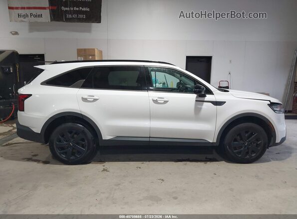 5XYRLDLC5MG061274 2021 KIA SORENTO White უკანა სალონის ხედი
