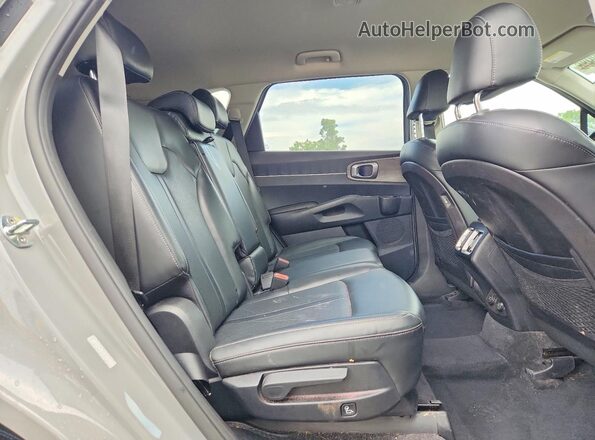 5XYRLDLC5NG081669 2022 KIA SORENTO Gray უკანა სალონის ხედი