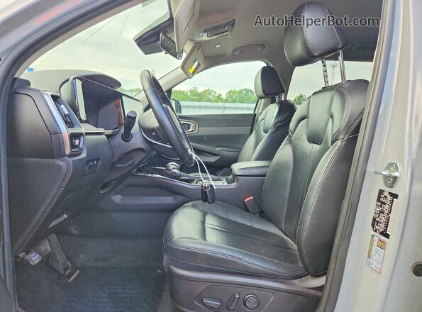 5XYRLDLC5NG081669 2022 KIA SORENTO Gray წინა სალონის ხედი