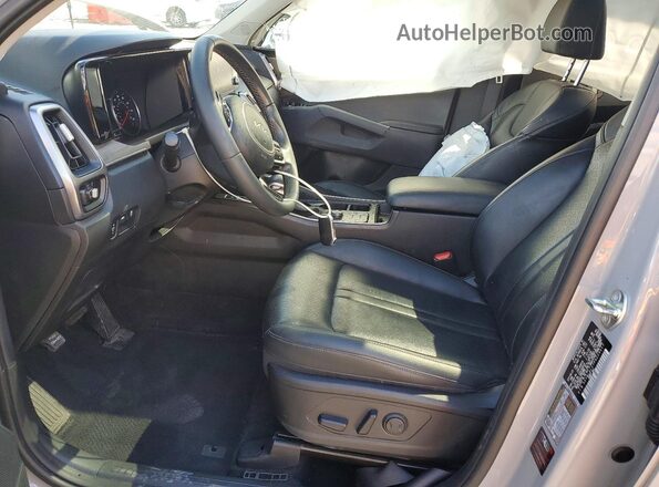 5XYRLDLC7PG229517 2023 KIA SORENTO Gray Vista interior delantera