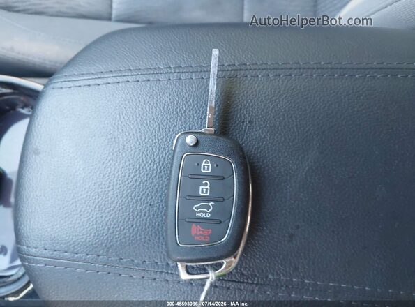 5XYZT3LB2GG318591 2016 HYUNDAI SANTA FE SPORT Gray წინა პანელის ხედი
