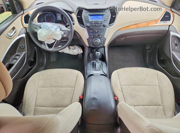 5XYZT3LB2GG358699 2016 HYUNDAI SANTA Красный Вид панели приборов