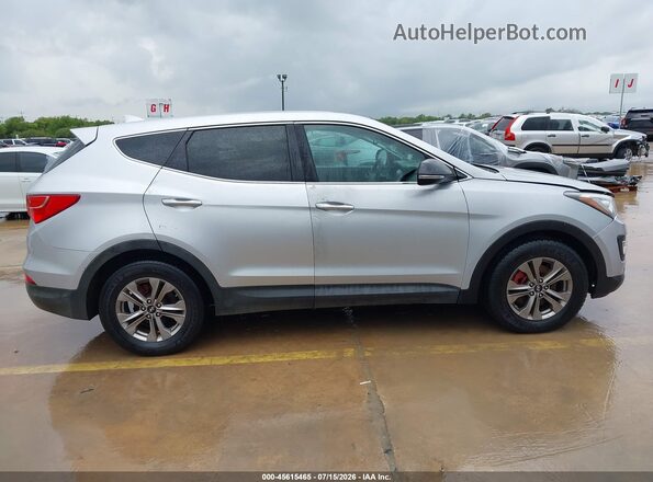 5XYZT3LB4GG346814 2016 HYUNDAI SANTA FE SPORT Silver Rear interior view