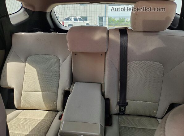 5XYZT3LB4JG545255 2018 HYUNDAI SANTA Red Widok tylnych siedzeń