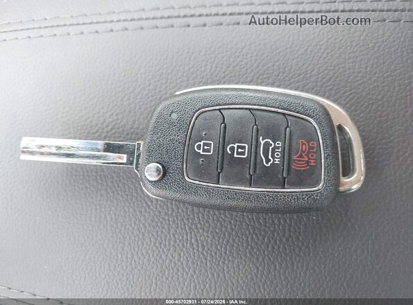5XYZT3LB8HG382913 2017 HYUNDAI SANTA FE SPORT Оранжевый Вид панели приборов