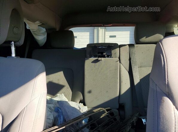 5XYZT3LB8HG387402 2017 HYUNDAI SANTA Серебряный Вид задних сидений