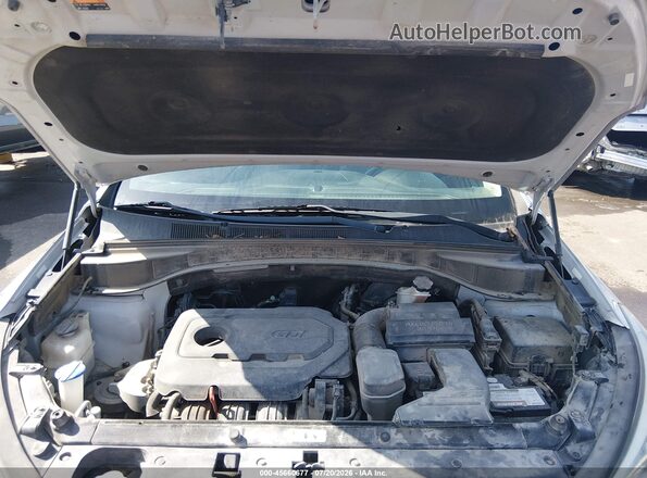 5XYZT3LB9JG533019 2018 HYUNDAI SANTA FE SPORT Silver Вид ззаду