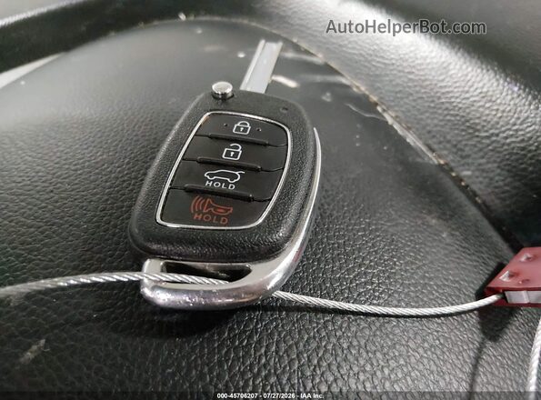 5XYZT3LB9JG556963 2018 HYUNDAI SANTA FE SPORT Silver წინა პანელის ხედი