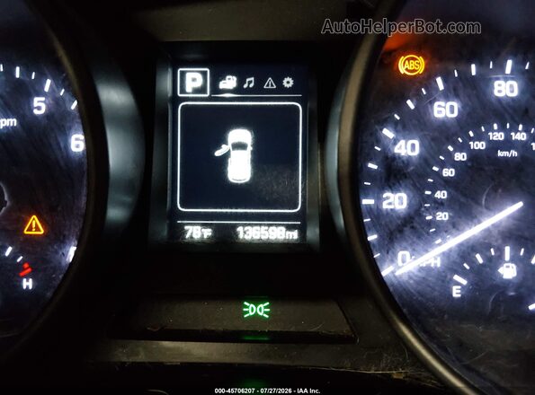 5XYZT3LB9JG556963 2018 HYUNDAI SANTA FE SPORT Silver 